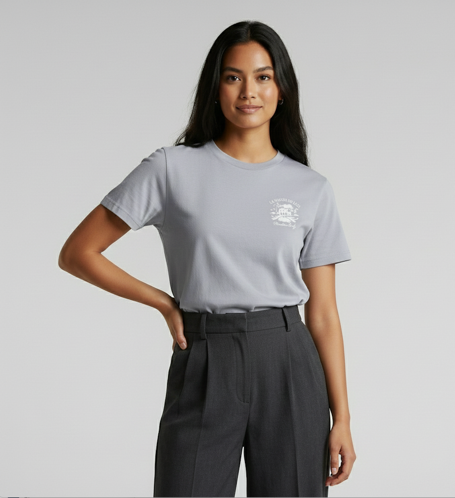 LA MAISON WOMEN'S T-SHIRT - VINTAGE POWDER